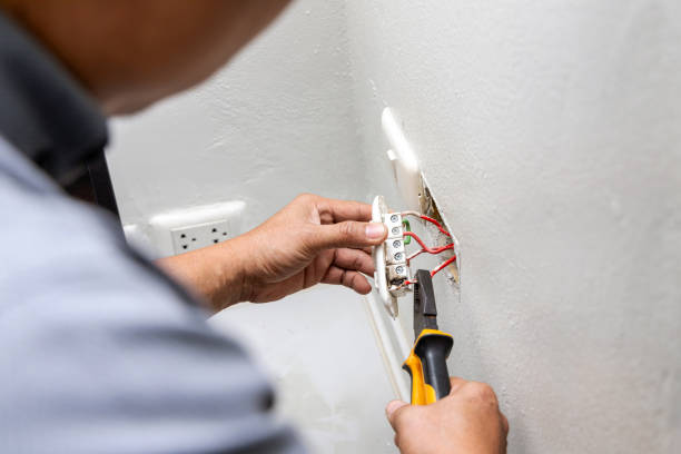 Best Emergency Electrician Near Me  in Humboldt Hill, CA